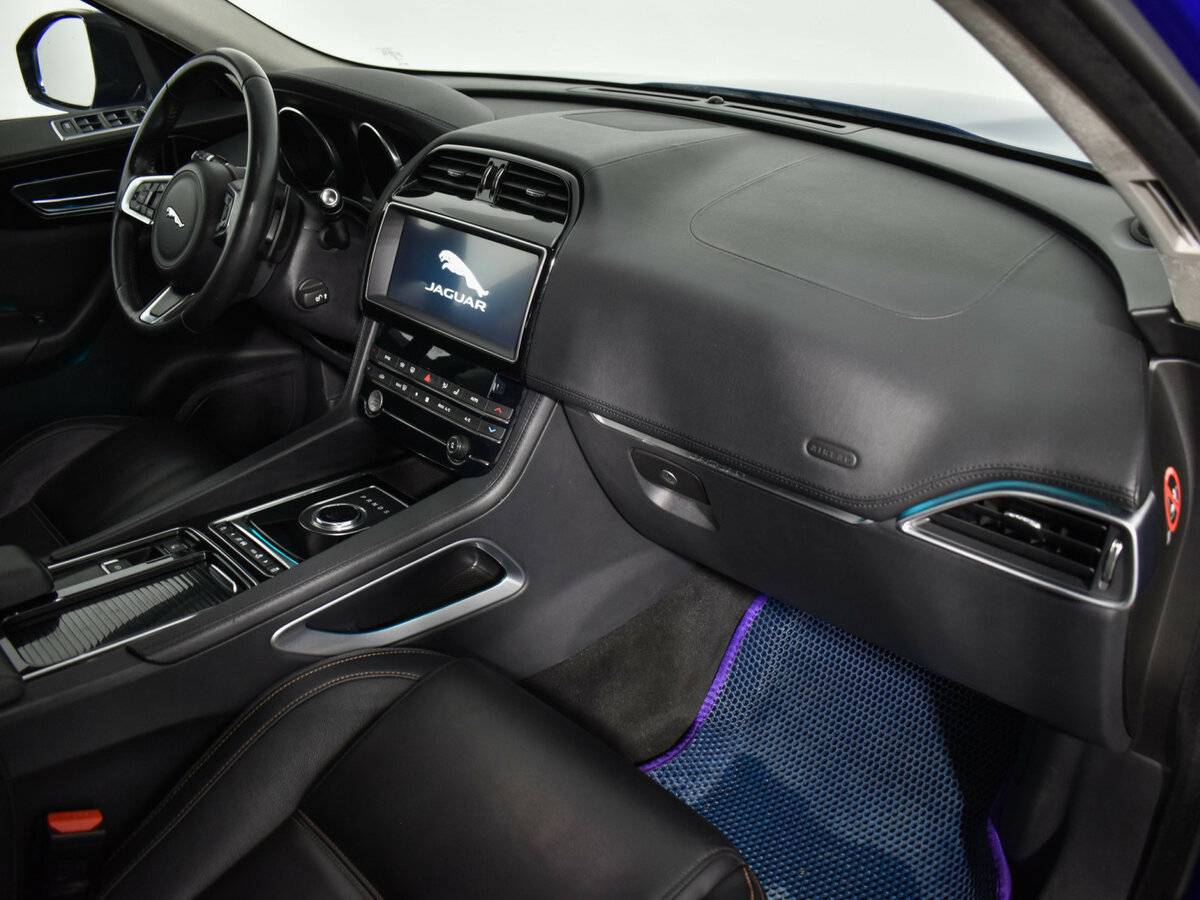 Jaguar F-Pace с пробегом — 2018 год. Фото: #11