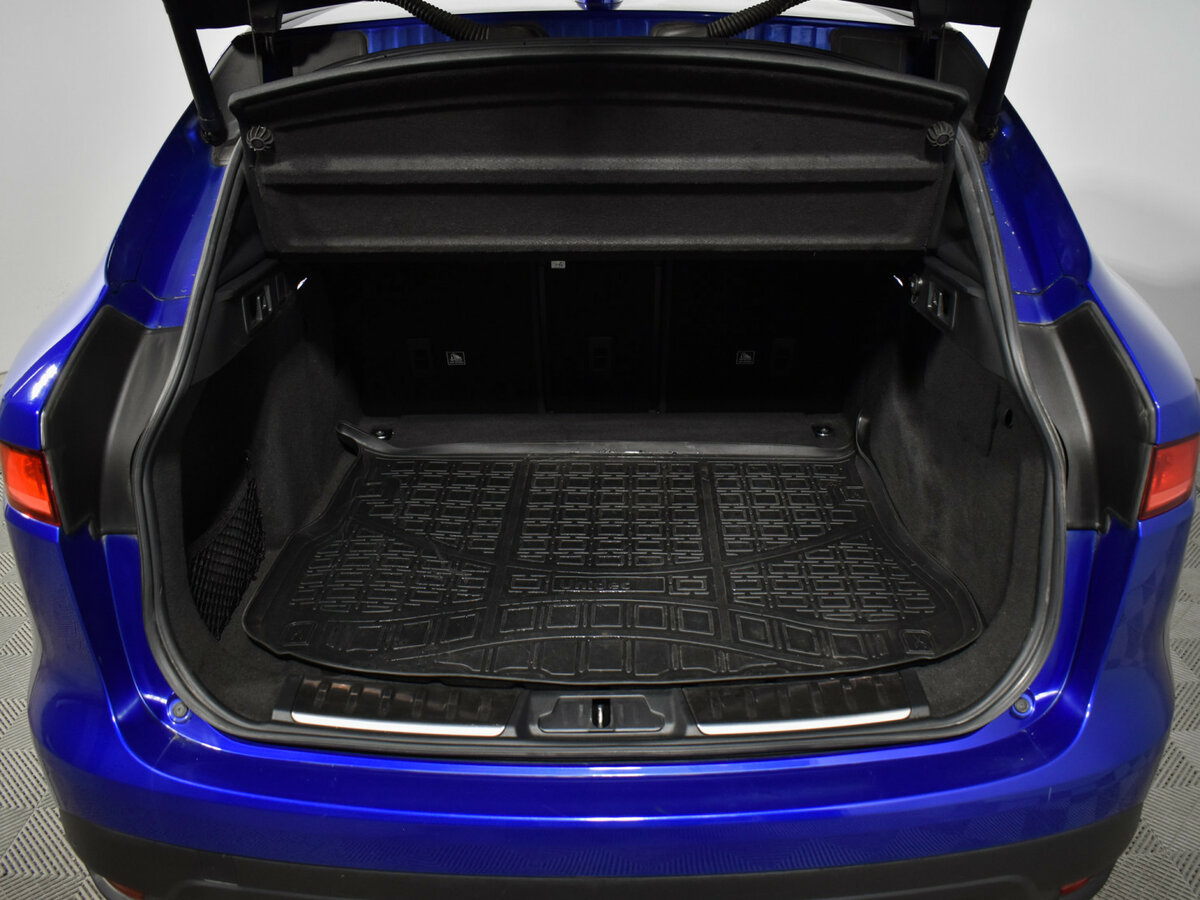 Jaguar F-Pace с пробегом — 2018 год. Фото: #18