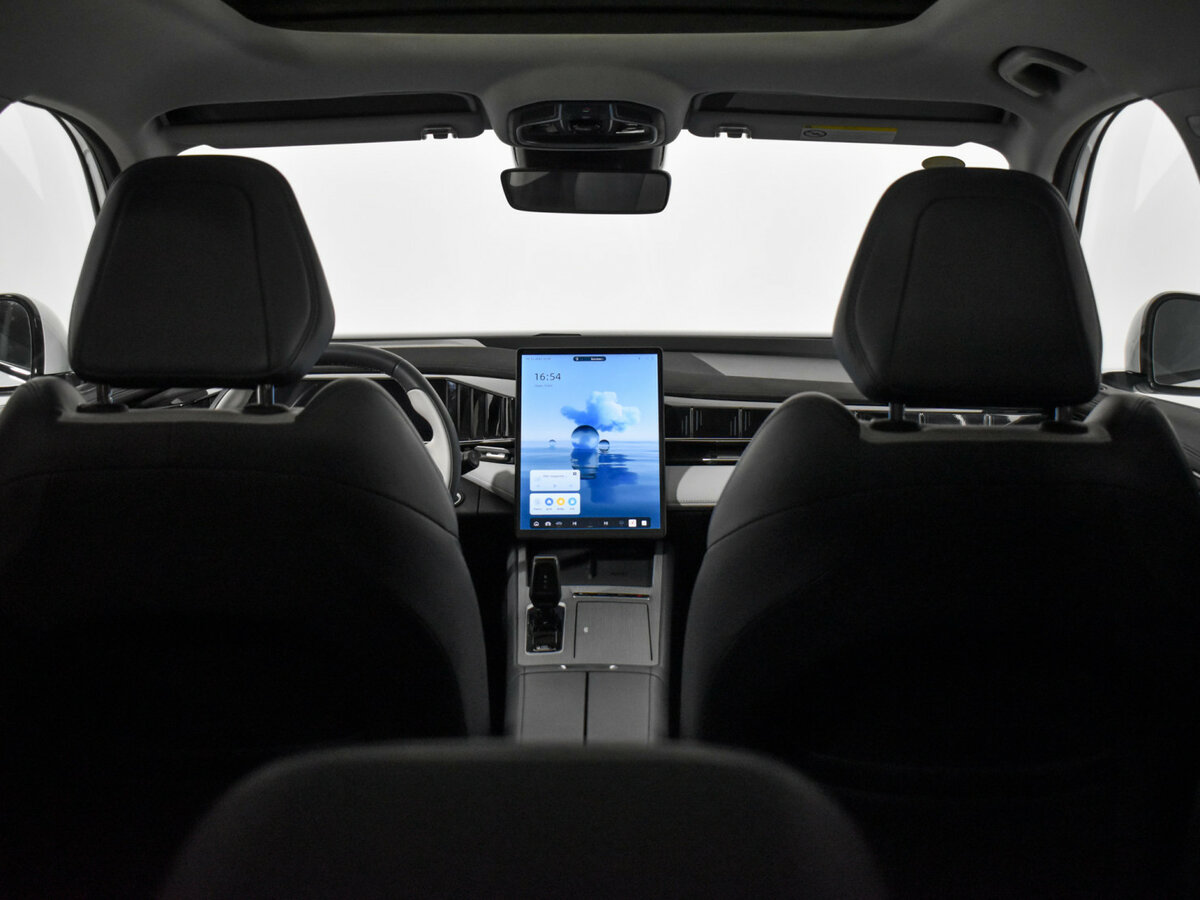 Geely Boyue с пробегом — 2024 год. Фото: #11