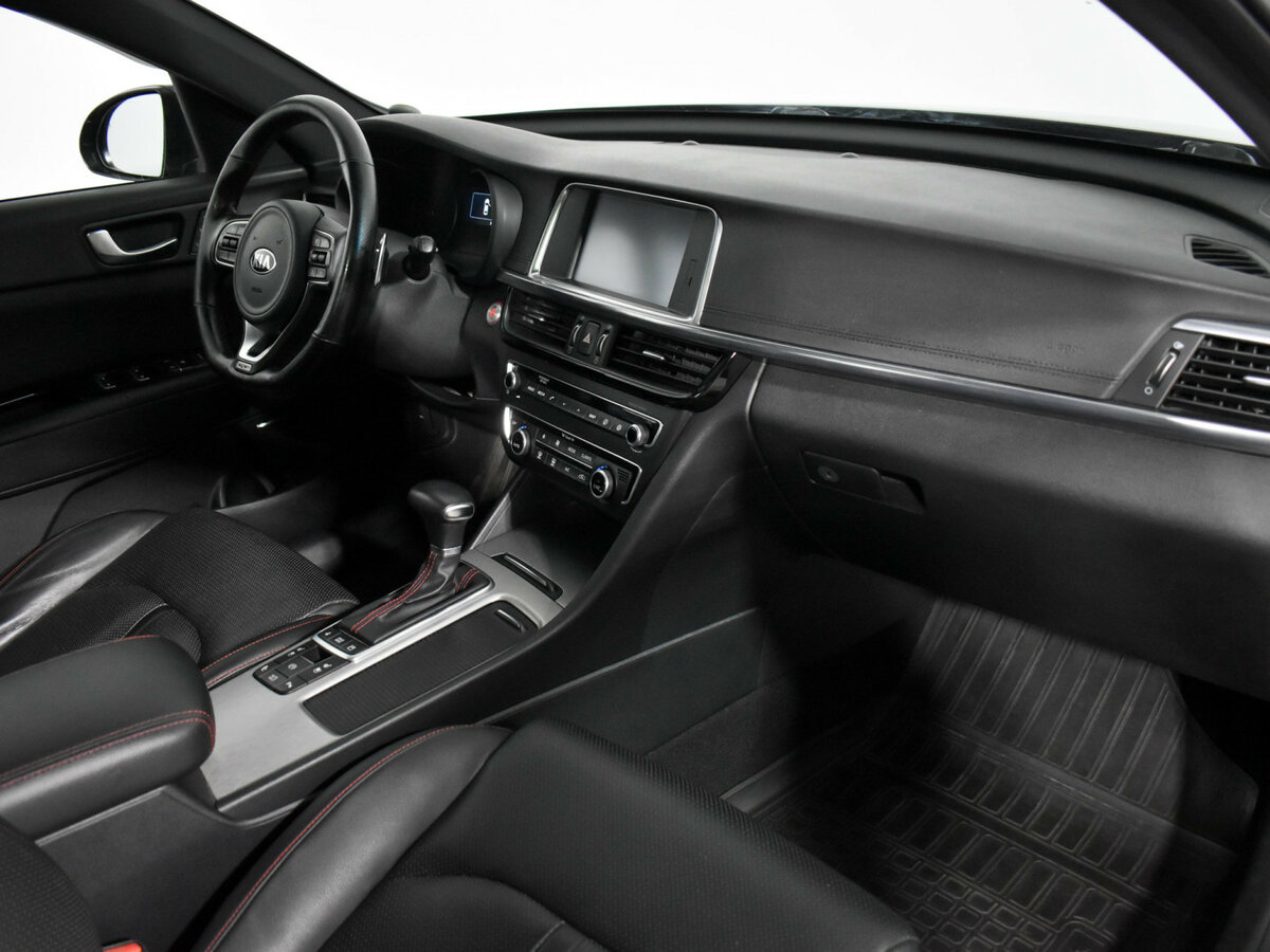 Kia Optima с пробегом — 2016 год. Фото: #11