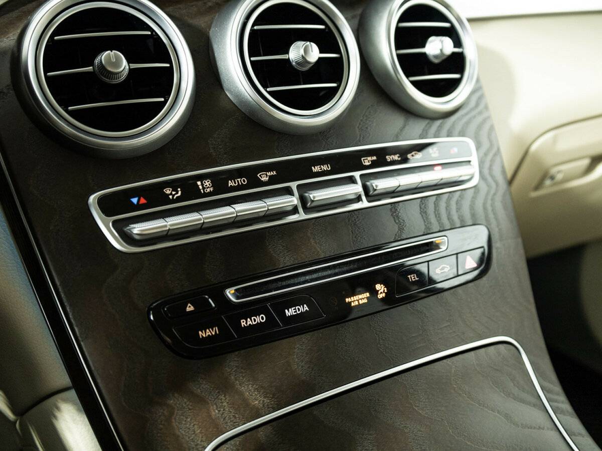 Mercedes-Benz GLC Coupe с пробегом — 2017 год. Фото: #18