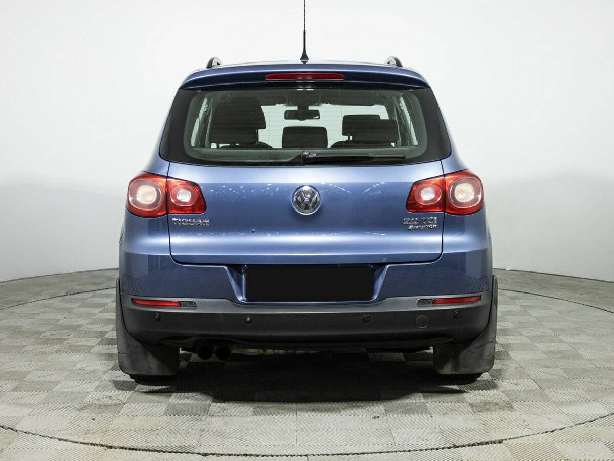 Volkswagen Tiguan с пробегом — 2011 год. Фото: #5