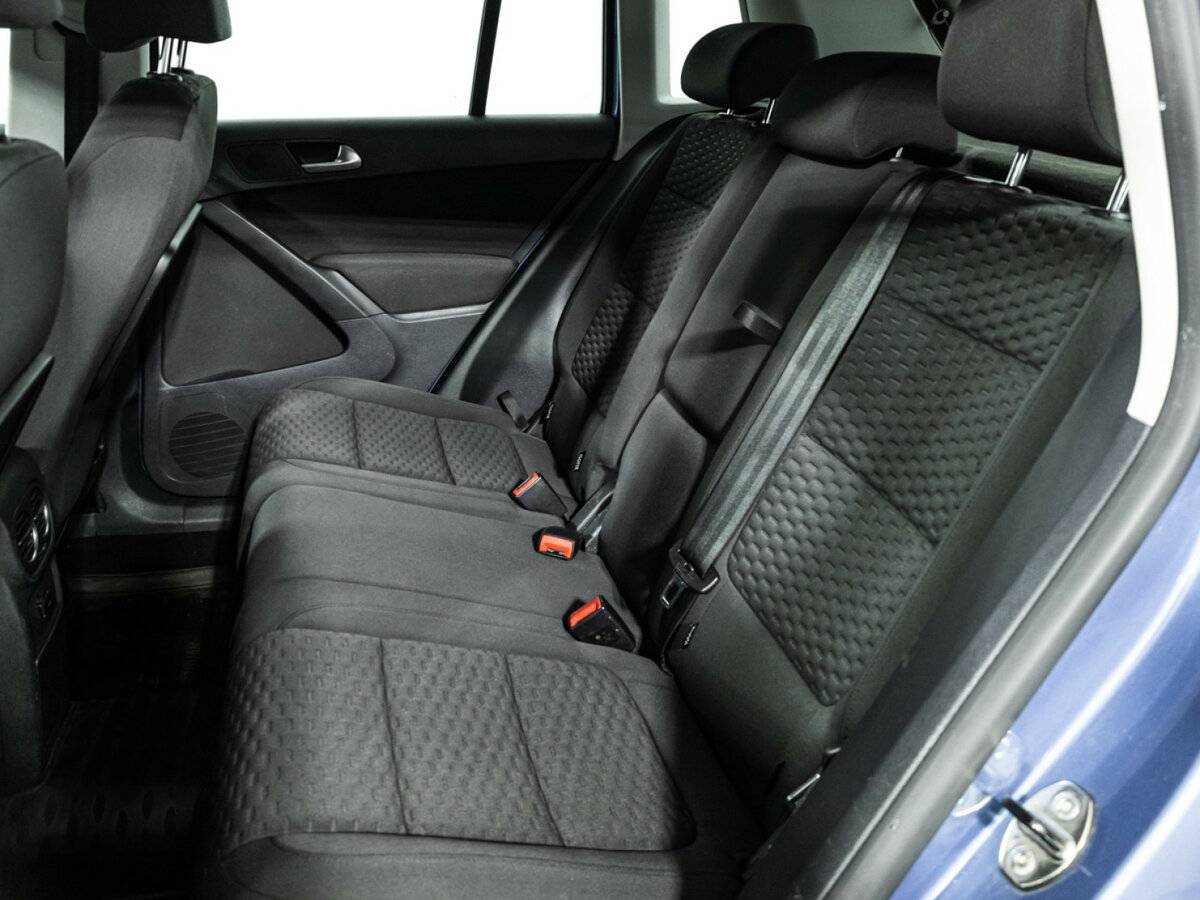 Volkswagen Tiguan с пробегом — 2011 год. Фото: #9