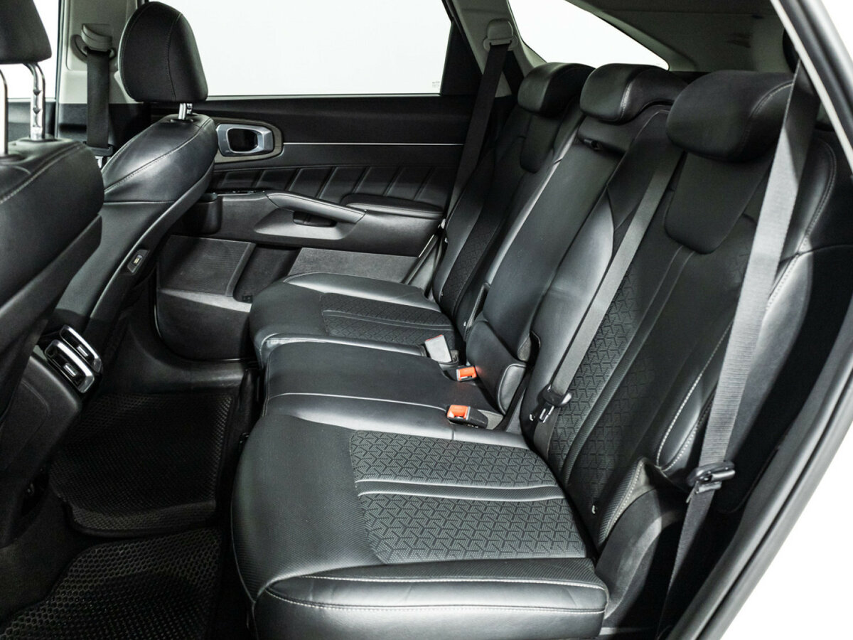 Kia Sorento с пробегом — 2020 год. Фото: #8