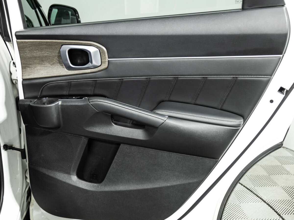 Kia Sorento с пробегом — 2020 год. Фото: #25