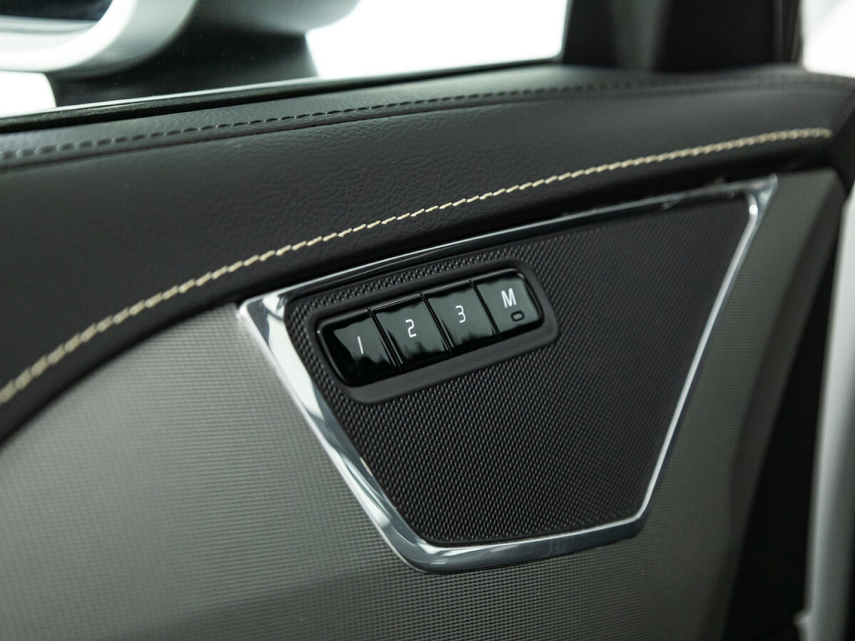 Volvo XC90 с пробегом — 2018 год. Фото: #13