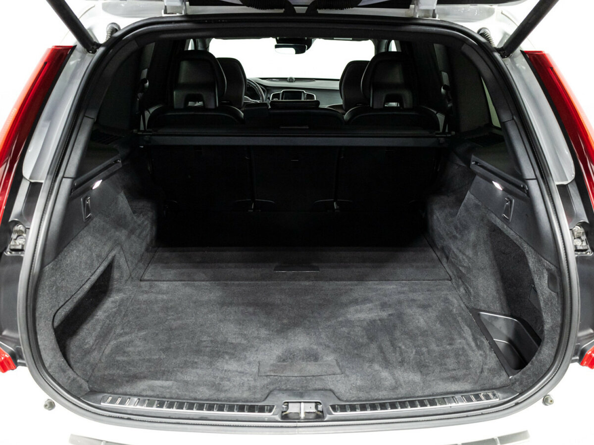 Volvo XC90 с пробегом — 2018 год. Фото: #22