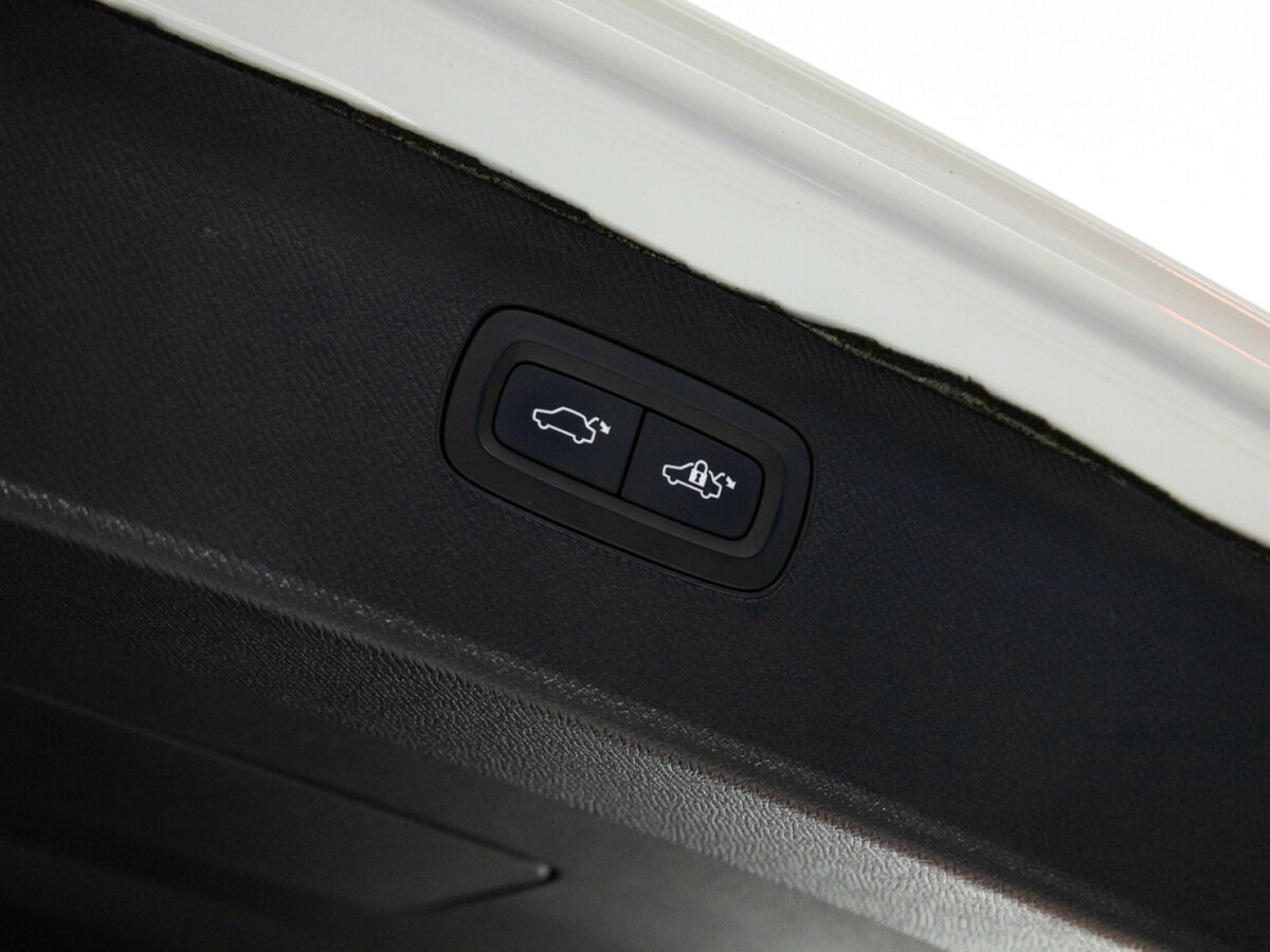 Volvo XC90 с пробегом — 2018 год. Фото: #23