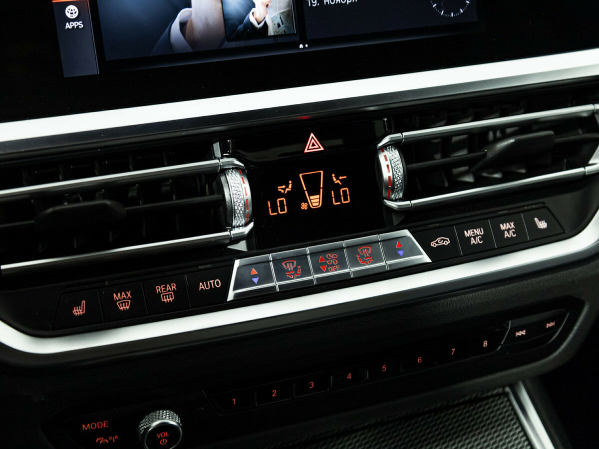 BMW 3 серии с пробегом — 2021 год. Фото: #14