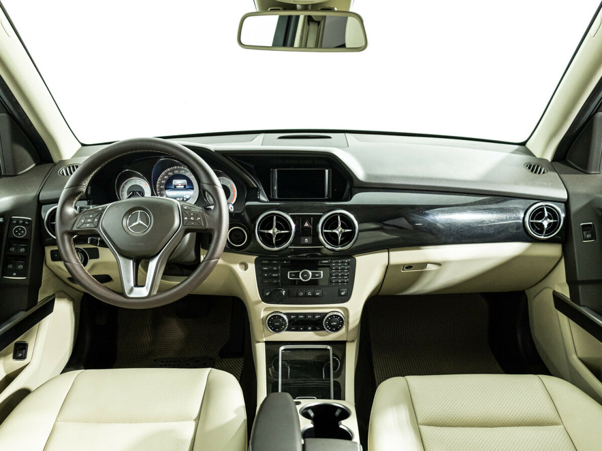 Mercedes-Benz GLK-Класс с пробегом — 2014 год. Фото: #12