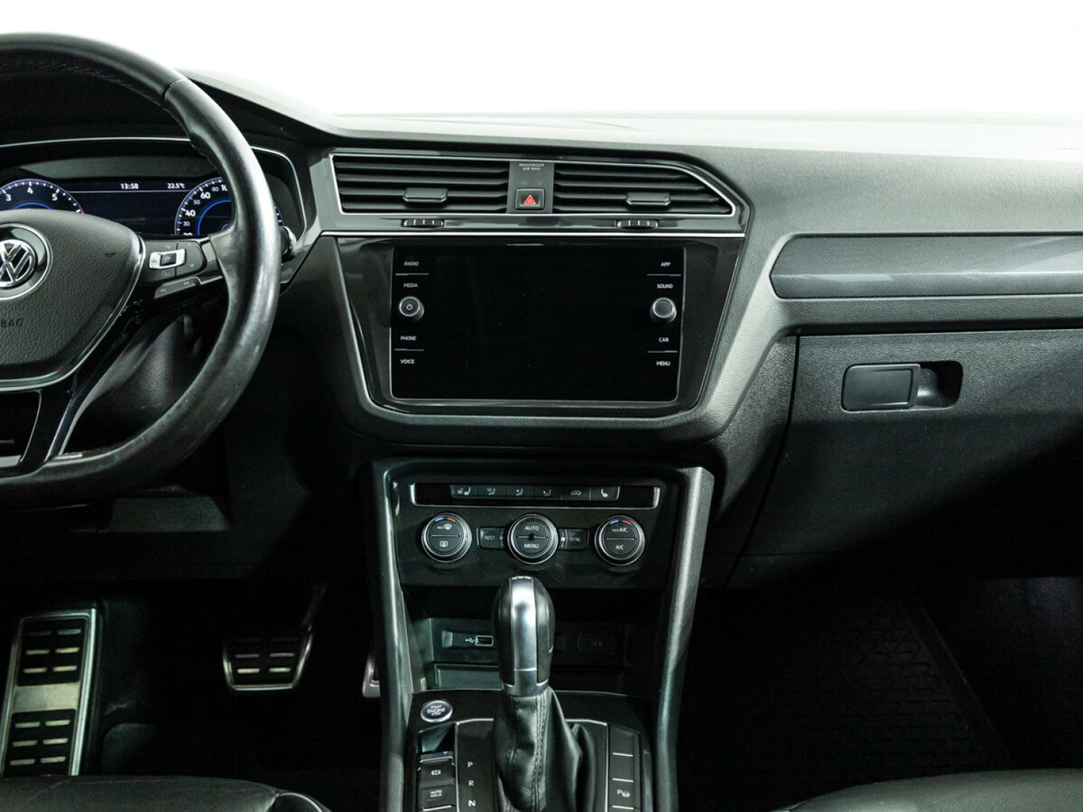 Volkswagen Tiguan с пробегом — 2018 год. Фото: #13