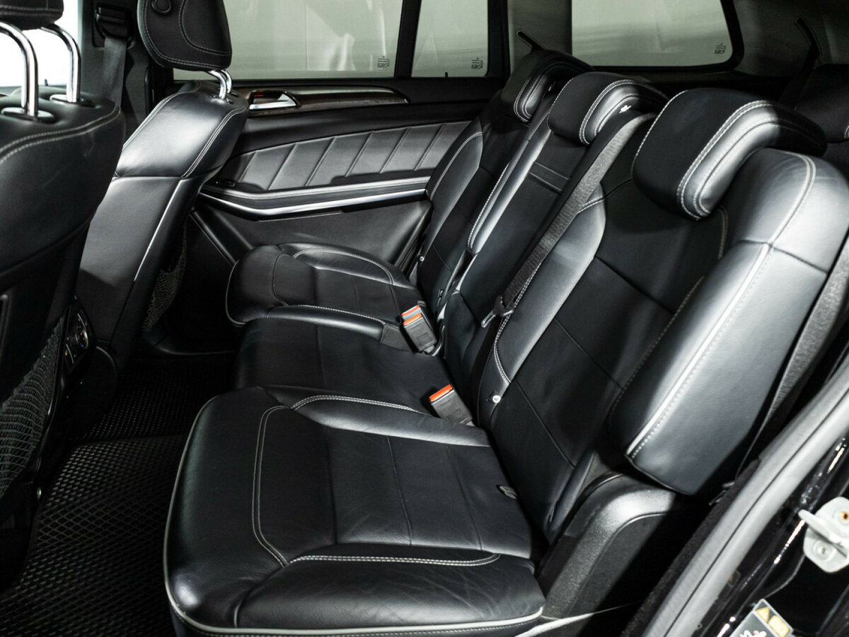 Mercedes-Benz GL-Класс с пробегом — 2013 год. Фото: #9