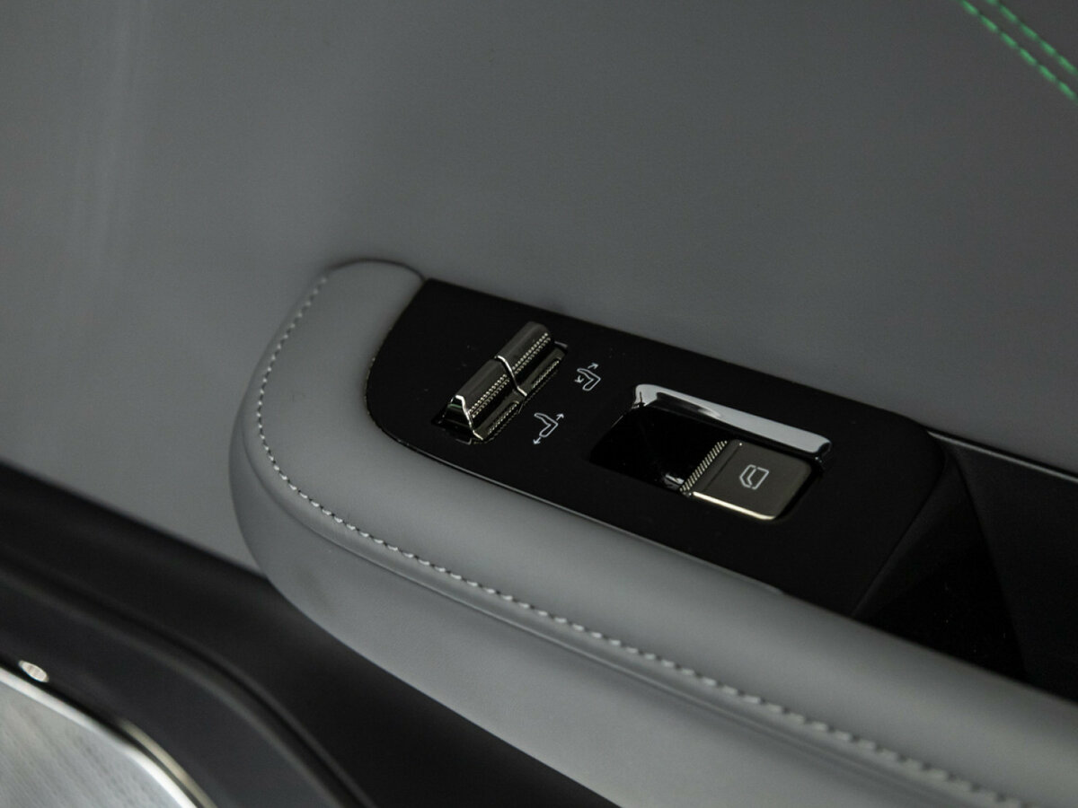 Zeekr 001 с пробегом — 2023 год. Фото: #21