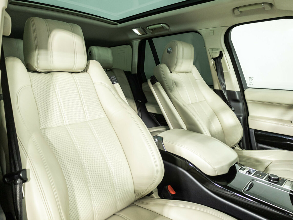 Land Rover Range Rover с пробегом — 2015 год. Фото: #27