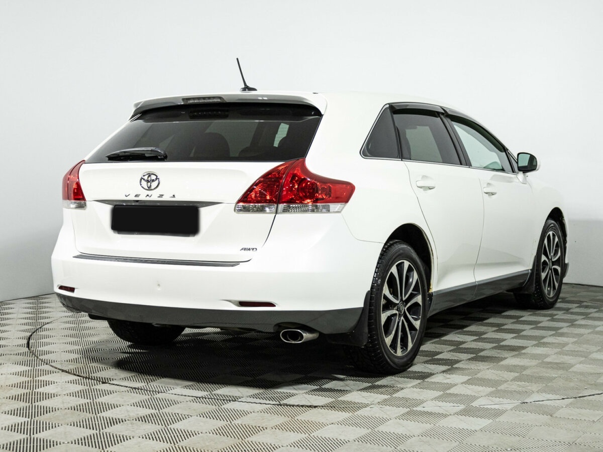 Toyota Venza с пробегом — 2010 год. Фото: #3