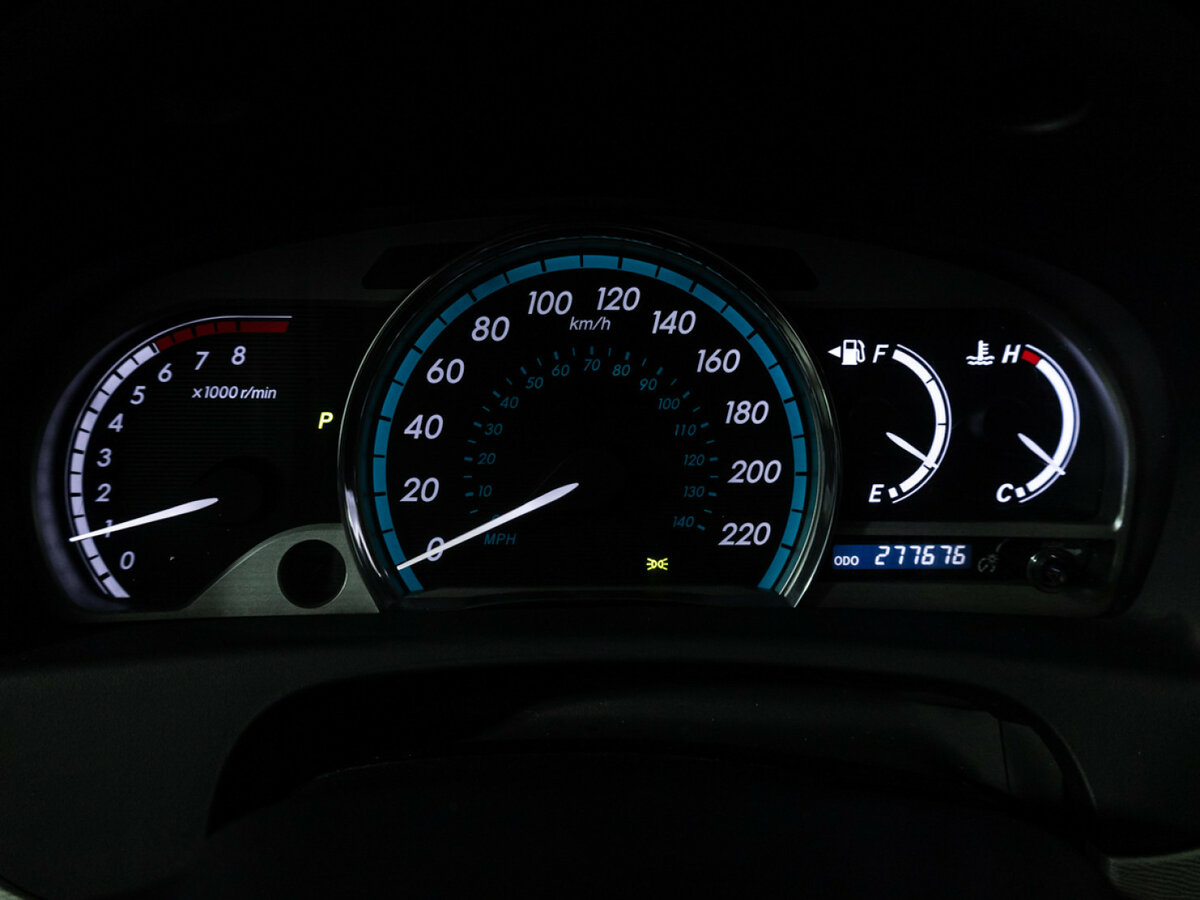 Toyota Venza с пробегом — 2010 год. Фото: #9