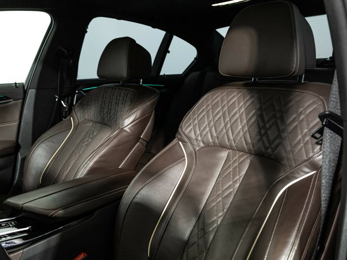 BMW 5 серии с пробегом — 2022 год. Фото: #15