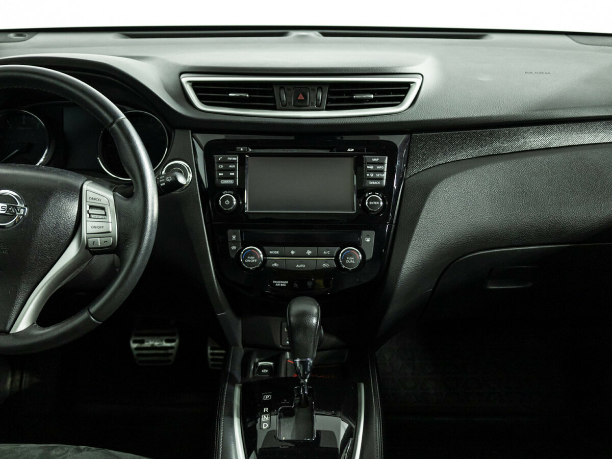 Nissan X-Trail с пробегом — 2016 год. Фото: #13