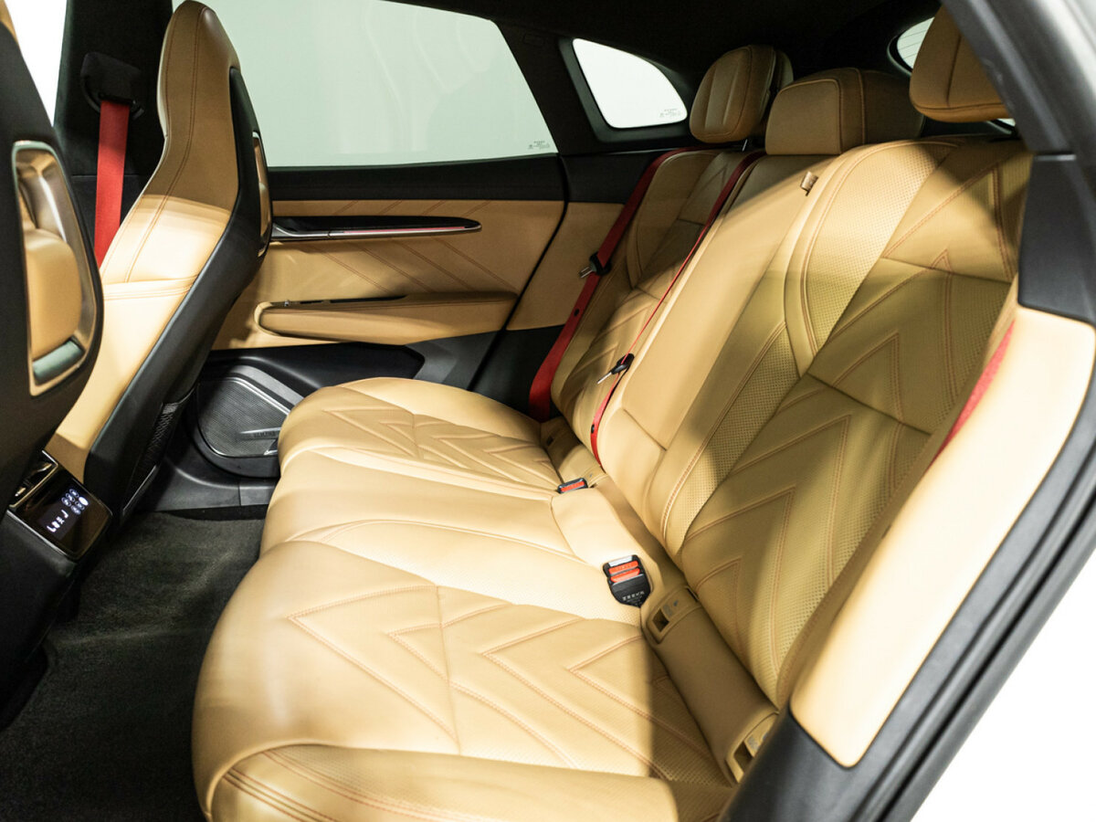 Zeekr 001 с пробегом — 2023 год. Фото: #9