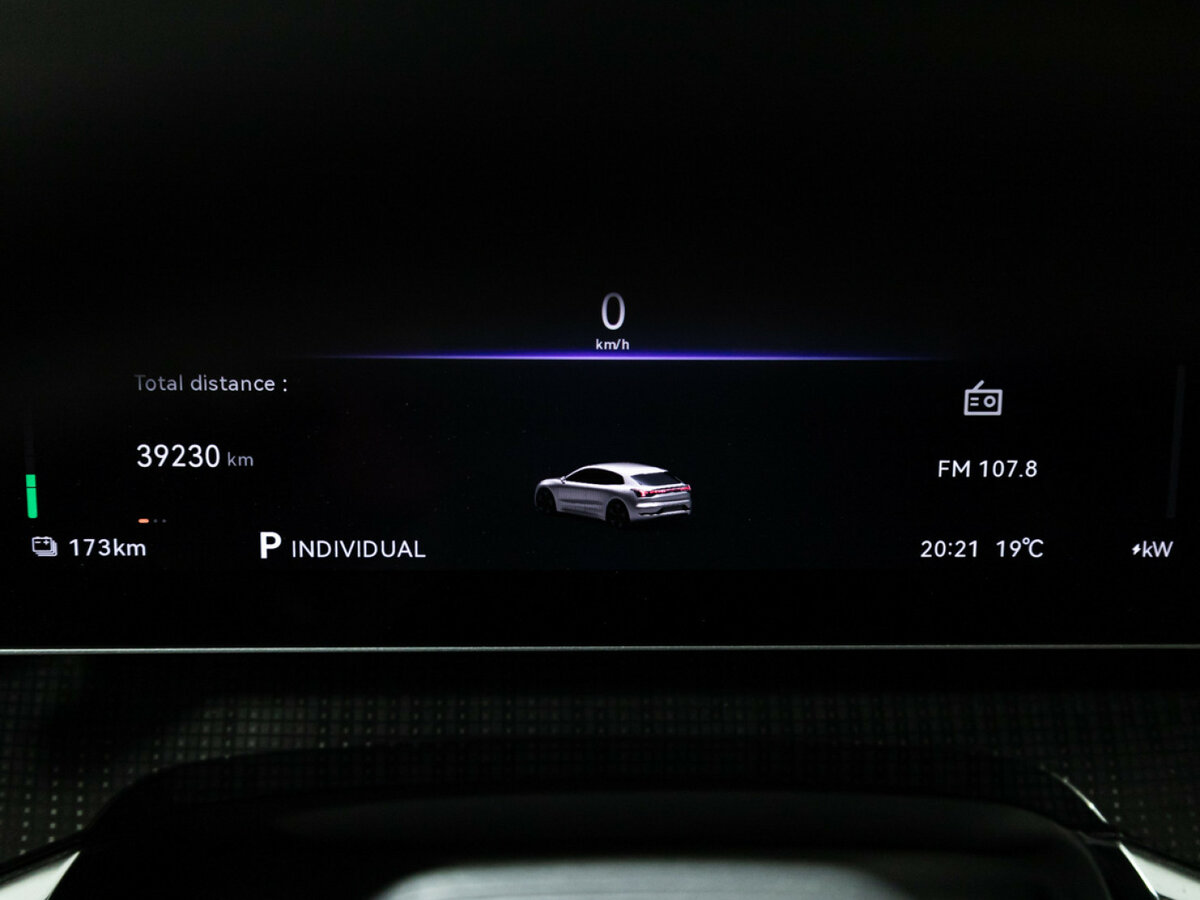 Zeekr 001 с пробегом — 2023 год. Фото: #11