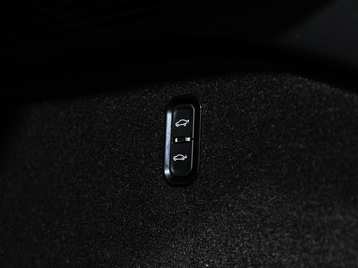 Zeekr 001 с пробегом — 2023 год. Фото: #28