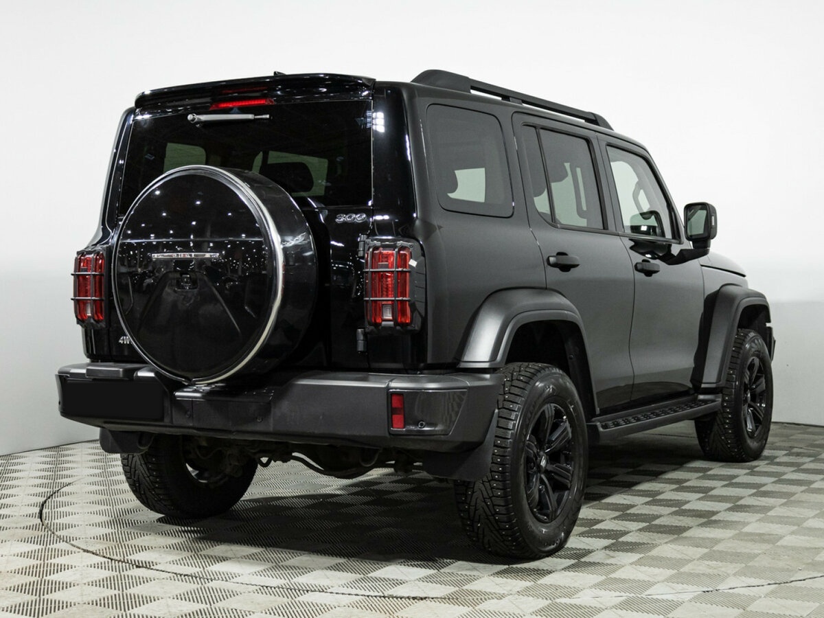 Tank 300 с пробегом — 2023 год. Фото: #3