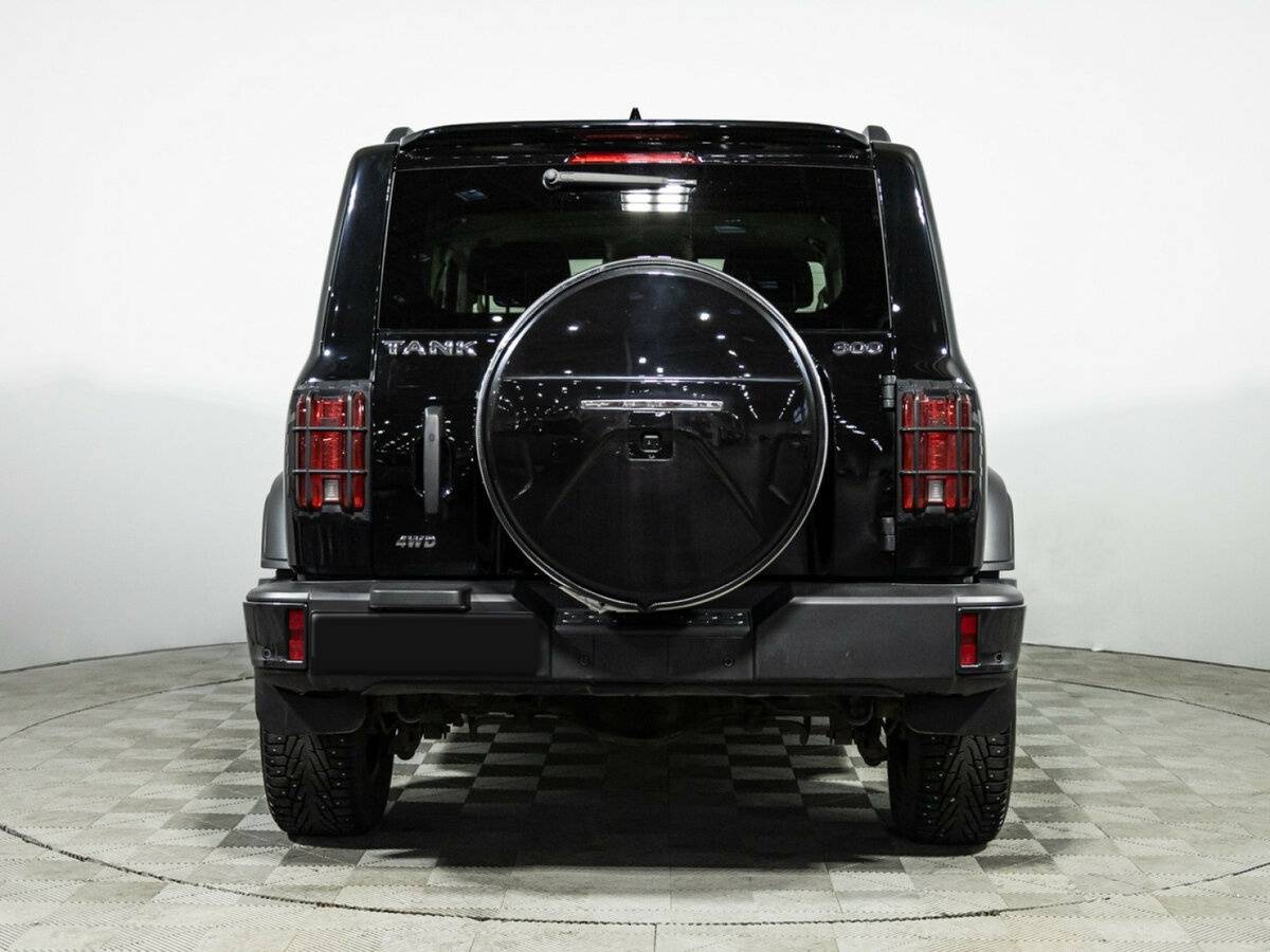 Tank 300 с пробегом — 2023 год. Фото: #4