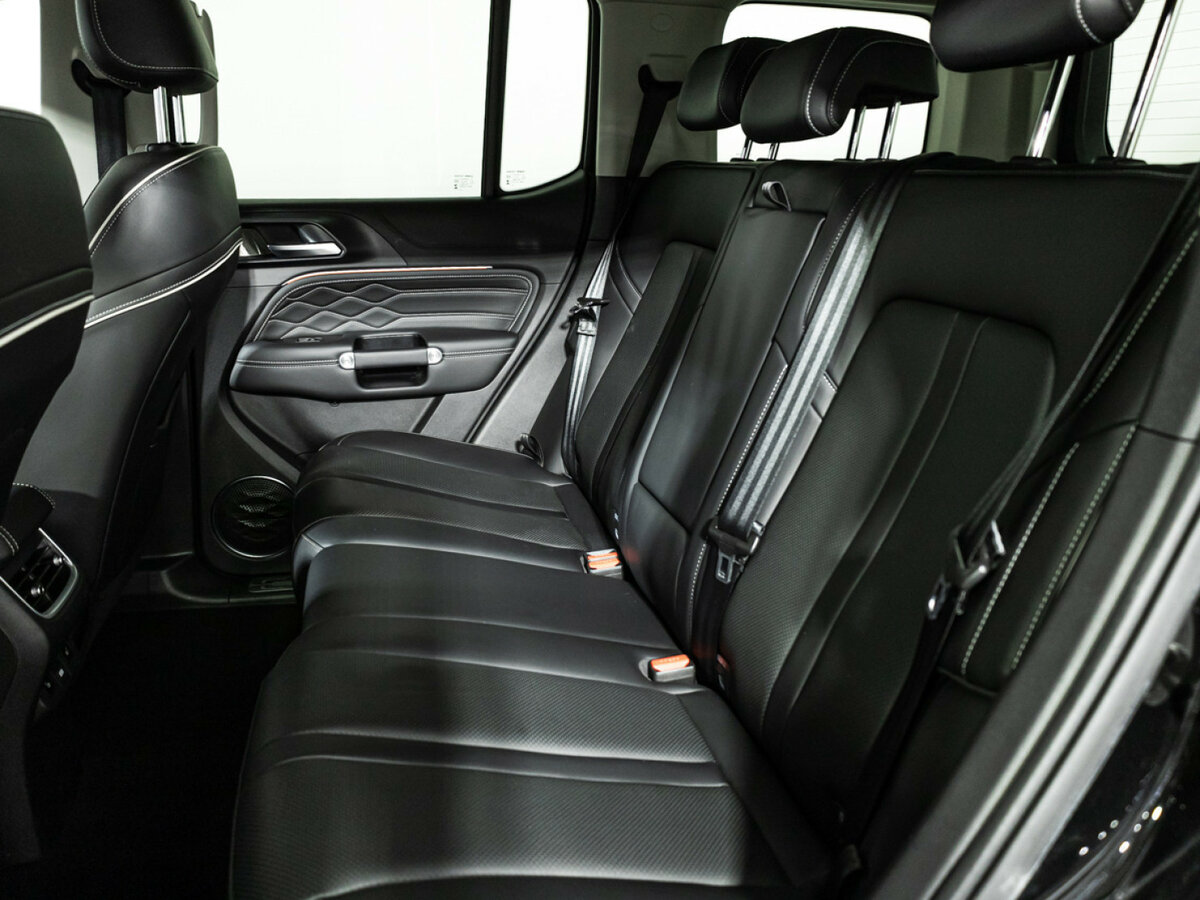 Tank 300 с пробегом — 2023 год. Фото: #7