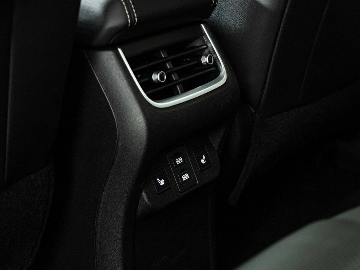 Tank 300 с пробегом — 2023 год. Фото: #19