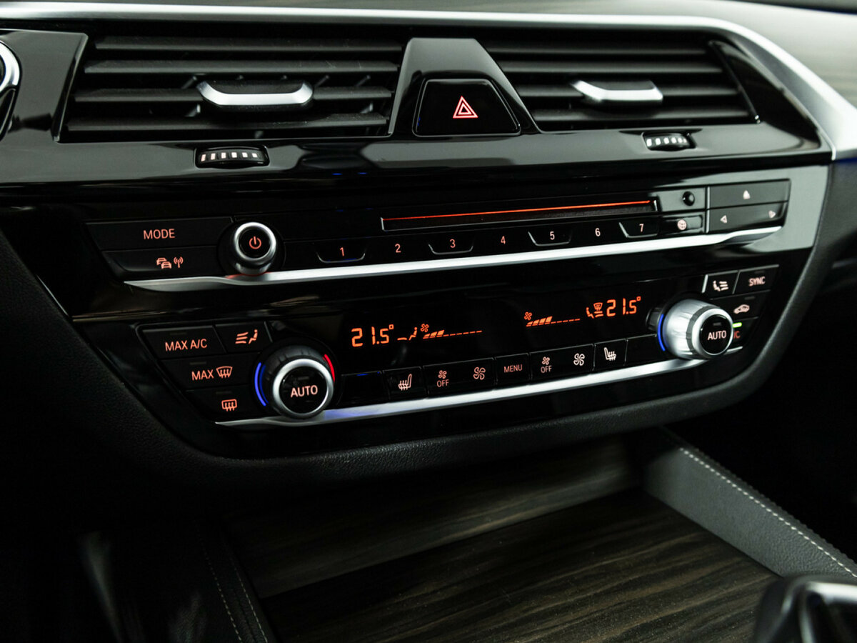 BMW 5 серии с пробегом — 2018 год. Фото: #15