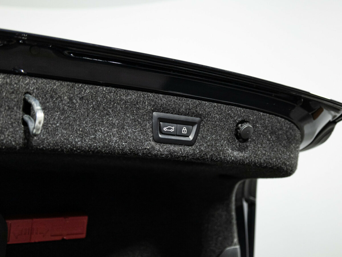 BMW 5 серии с пробегом — 2018 год. Фото: #18