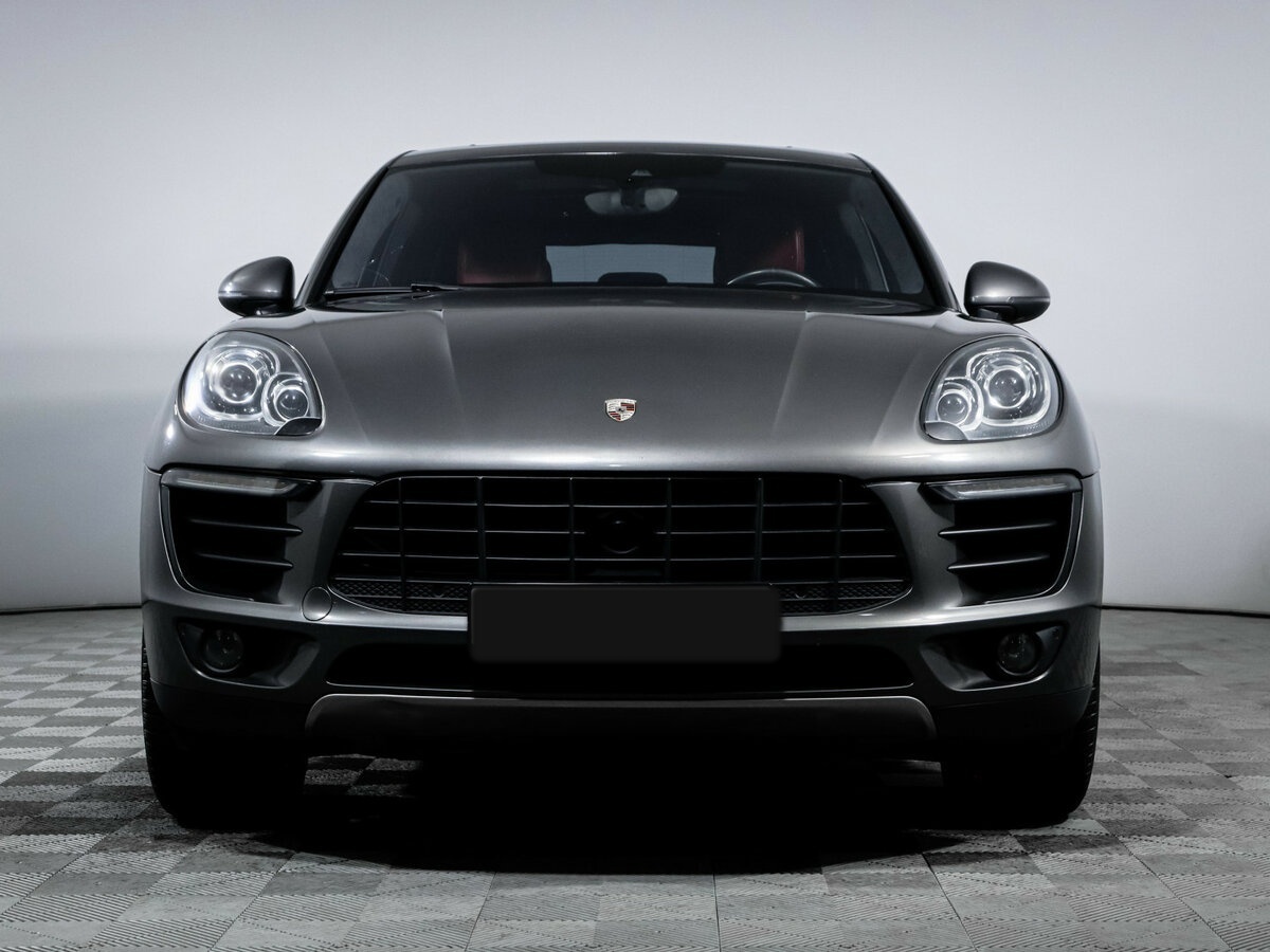 Porsche Macan с пробегом — 2014 год. Фото: #1