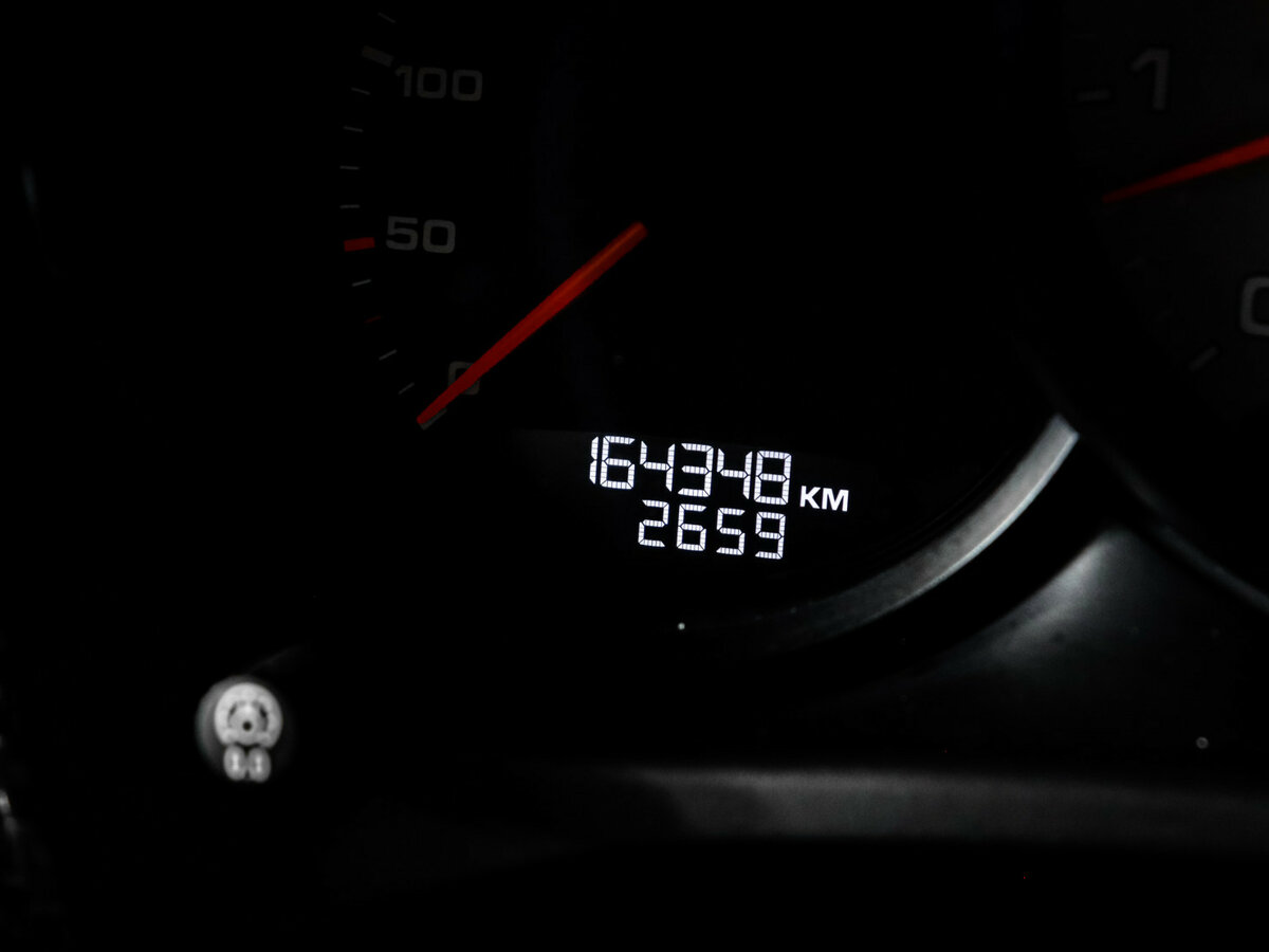 Porsche Macan с пробегом — 2014 год. Фото: #8