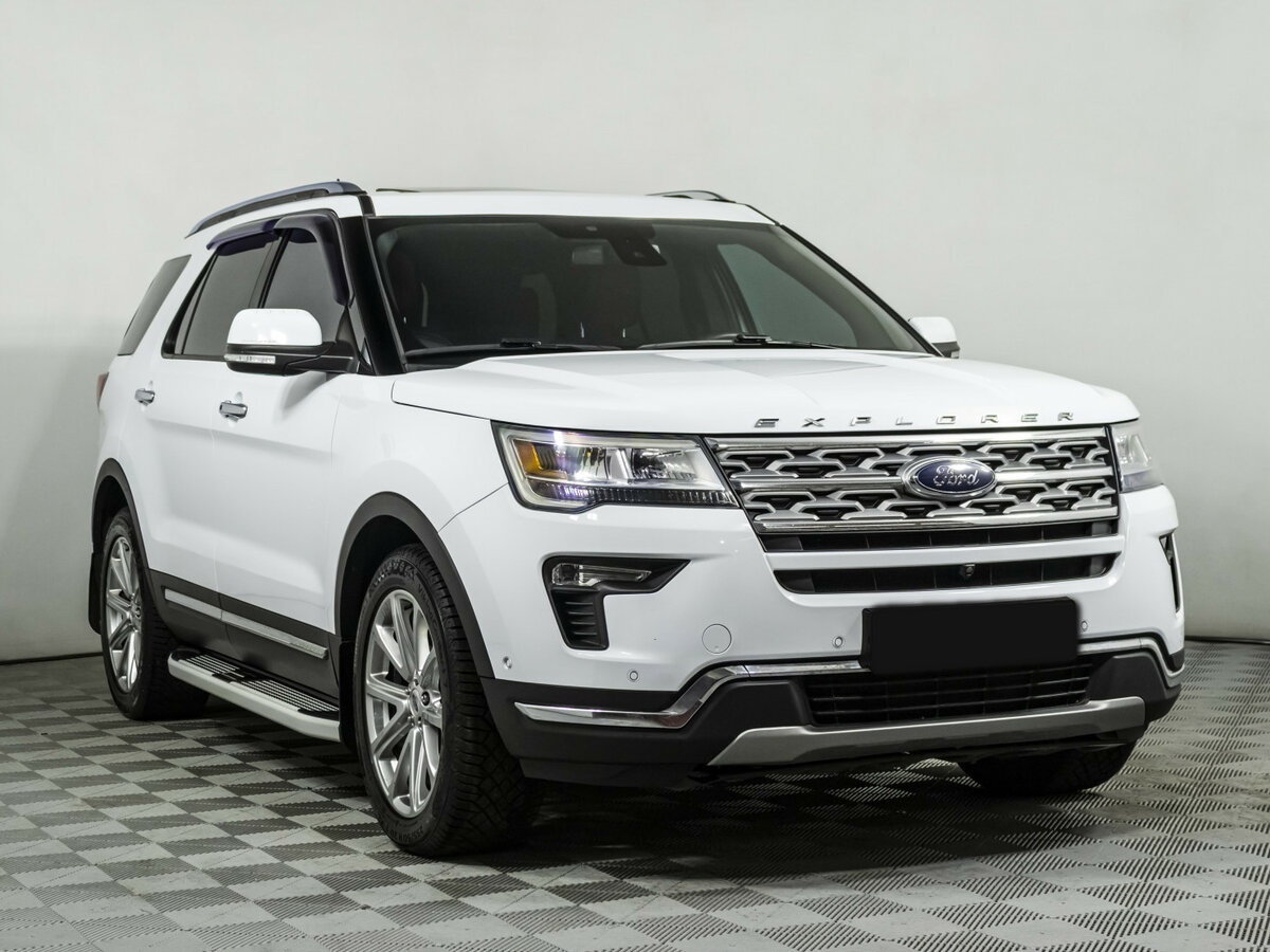 Ford Explorer с пробегом — 2018 год. Фото: #2
