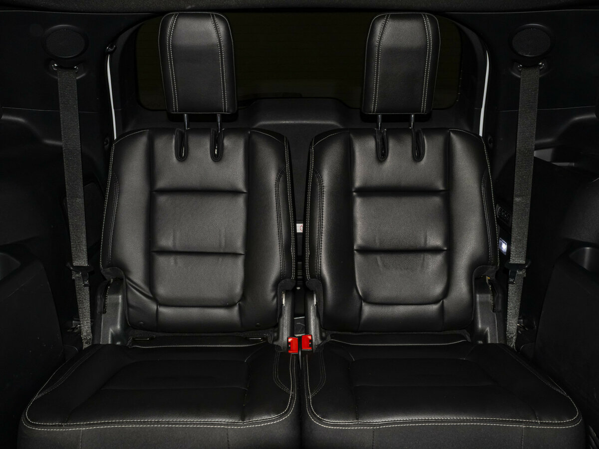 Ford Explorer с пробегом — 2018 год. Фото: #13