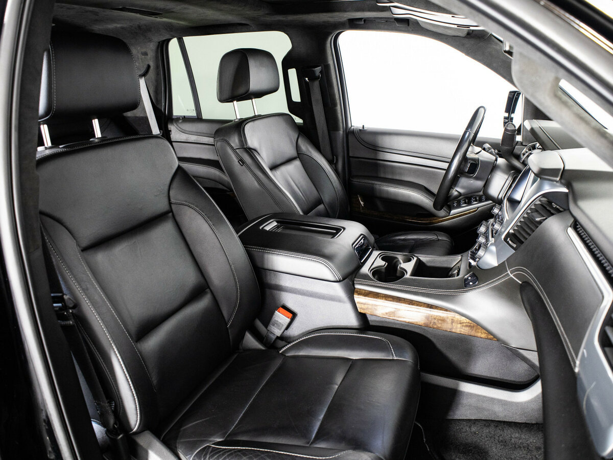 Chevrolet Tahoe с пробегом — 2019 год. Фото: #10