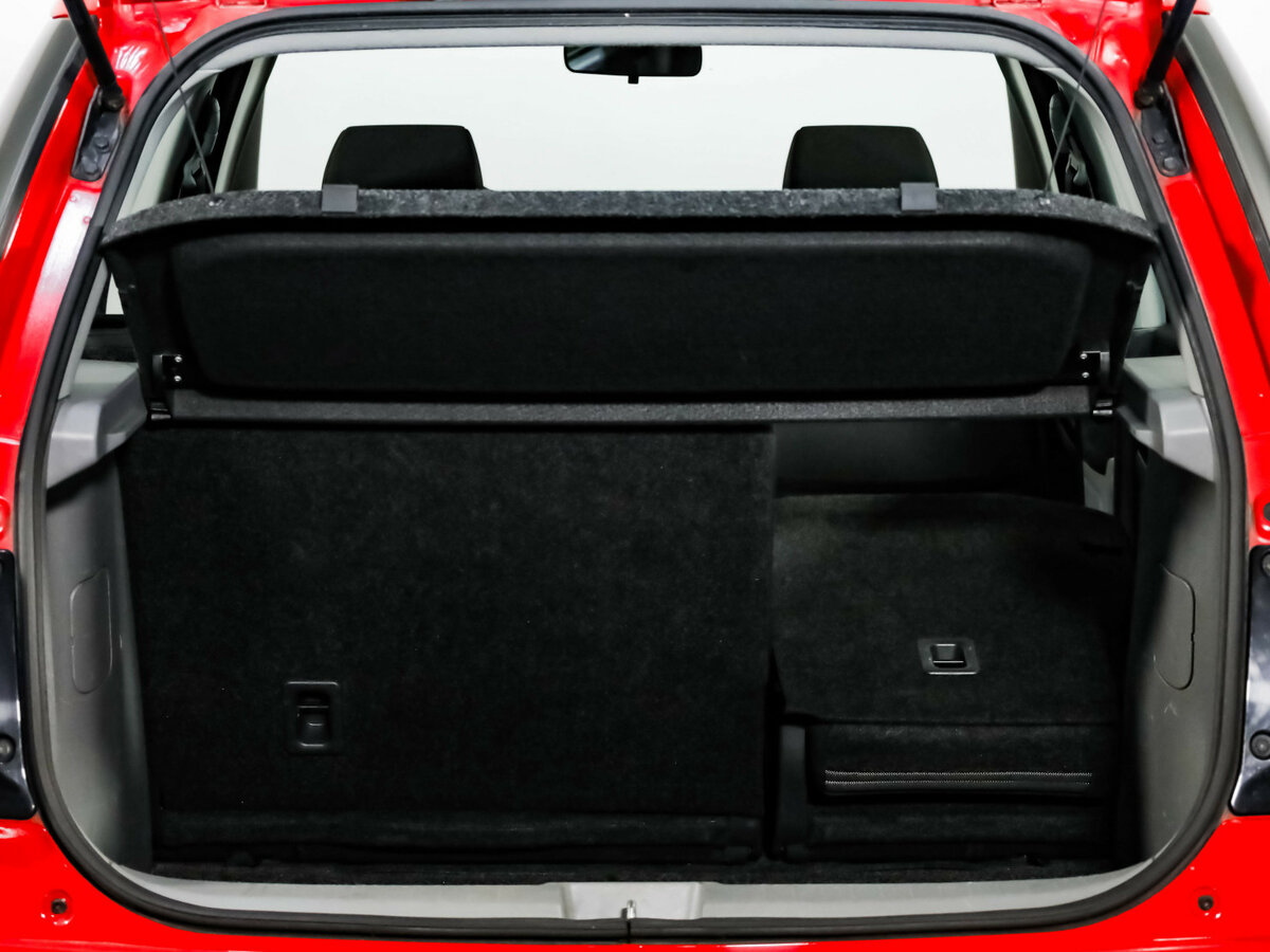 Suzuki SX4 с пробегом — 2011 год. Фото: #22