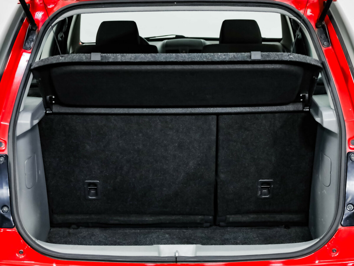 Suzuki SX4 с пробегом — 2011 год. Фото: #23