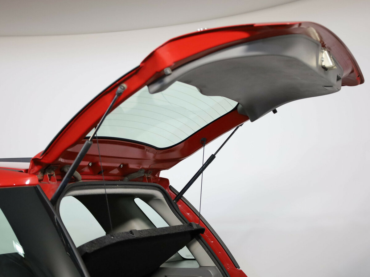 Suzuki SX4 с пробегом — 2011 год. Фото: #24