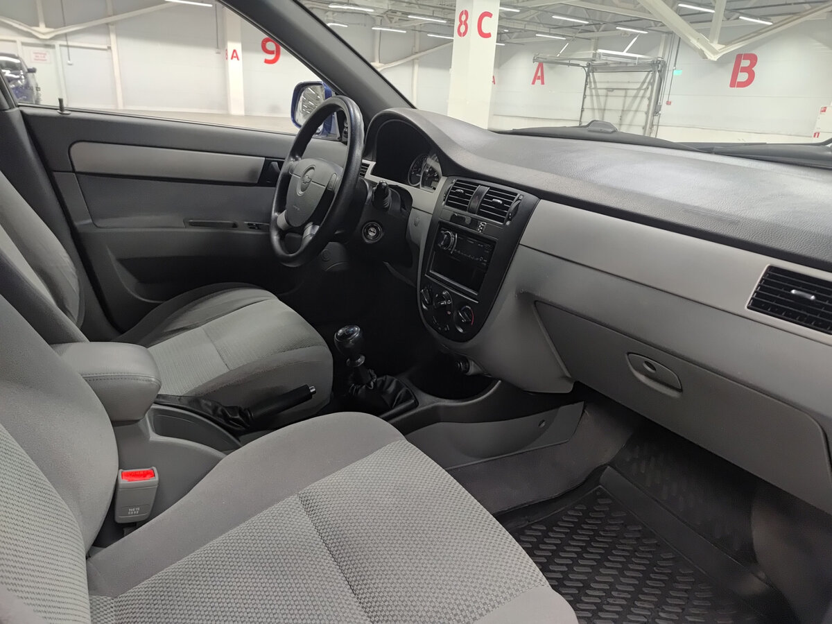 Chevrolet Lacetti с пробегом — 2011 год. Фото: #10