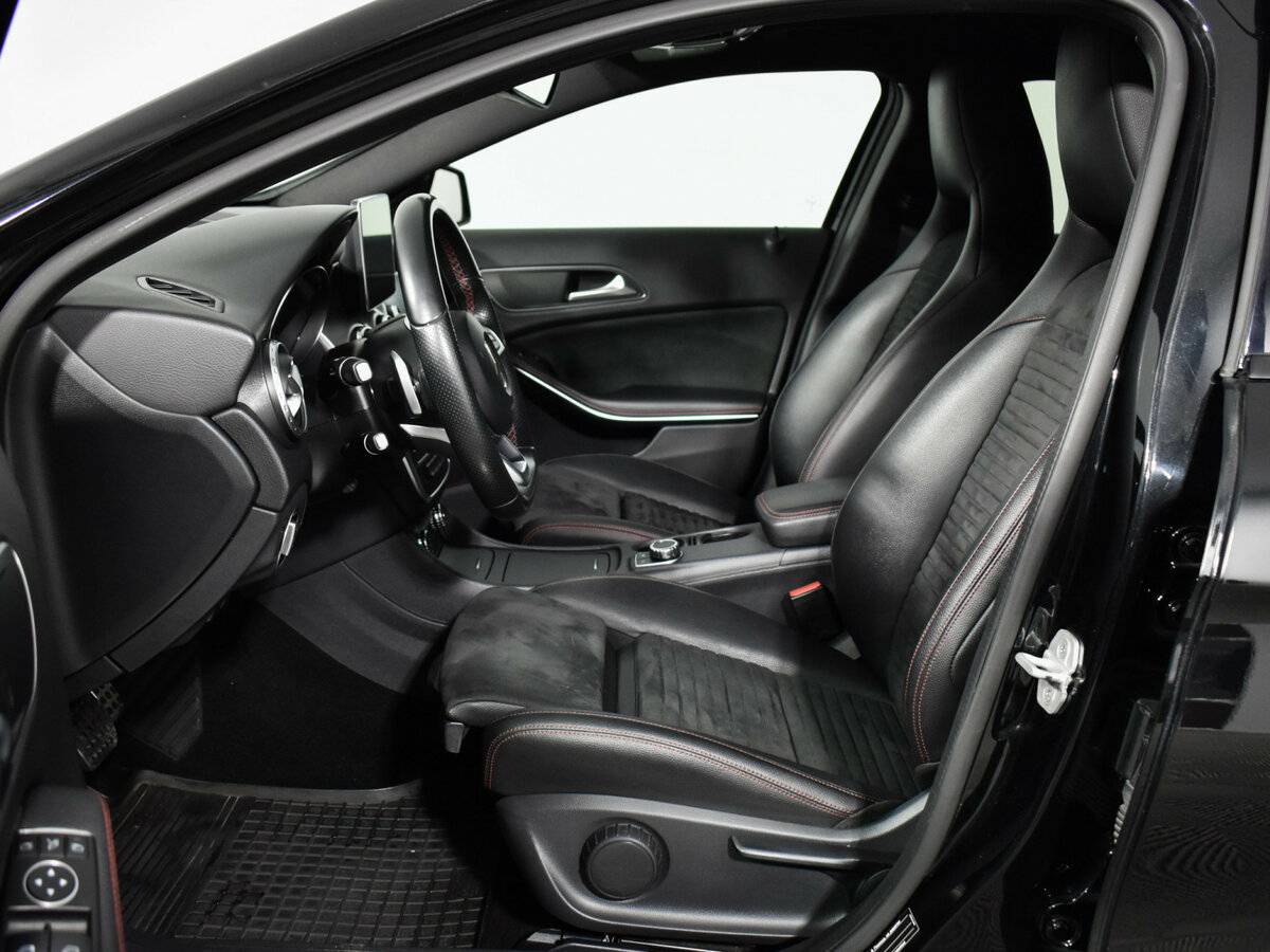 Mercedes-Benz GLA с пробегом — 2016 год. Фото: #9