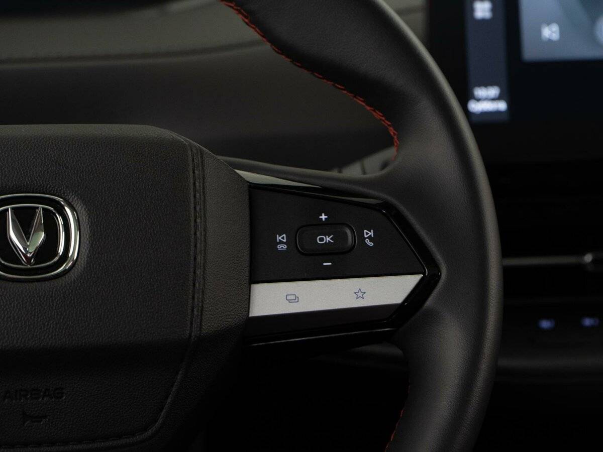 Changan UNI-S (CS55 Plus) с пробегом — 2024 год. Фото: #12