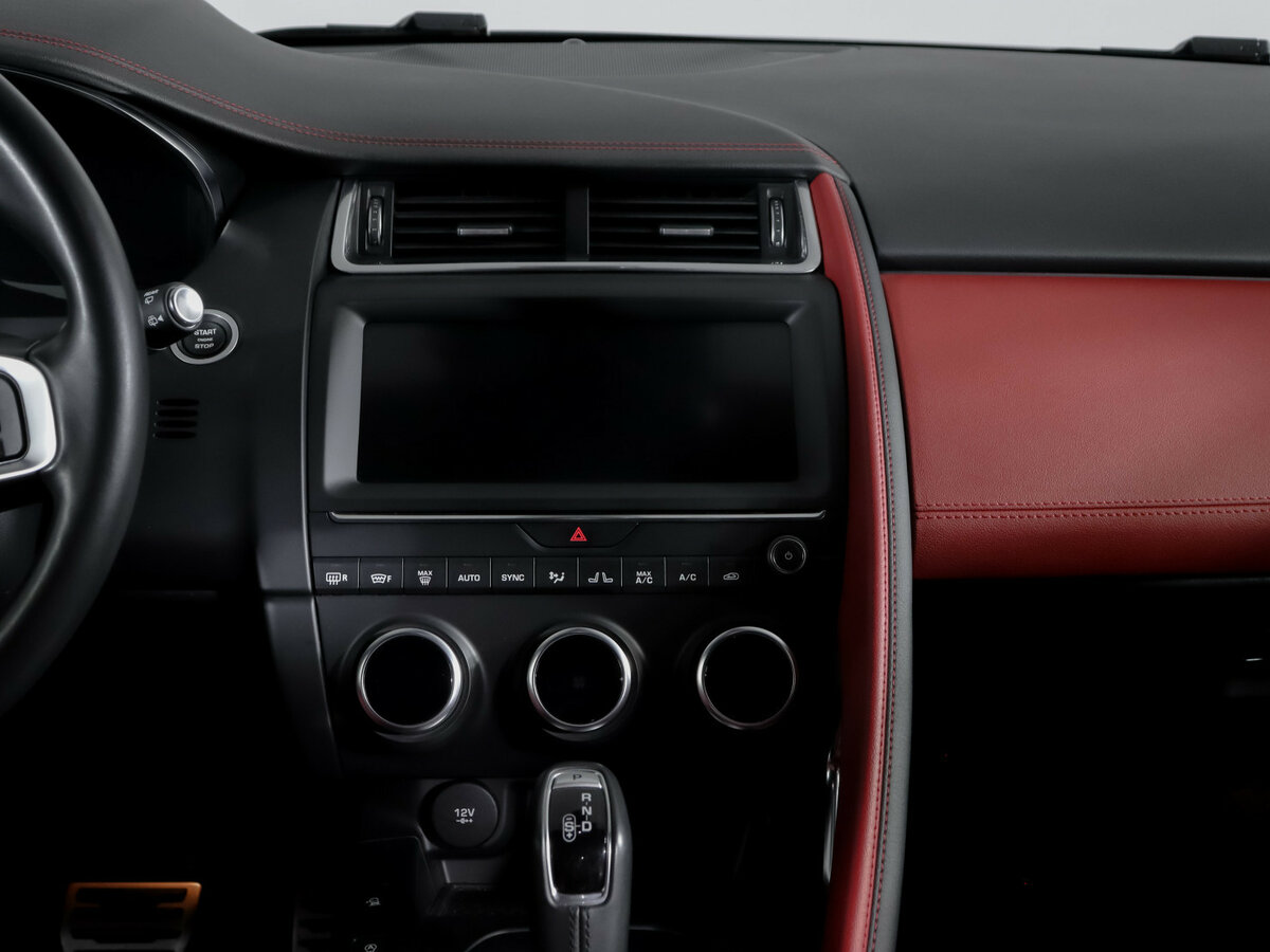 Jaguar E-Pace с пробегом — 2019 год. Фото: #12