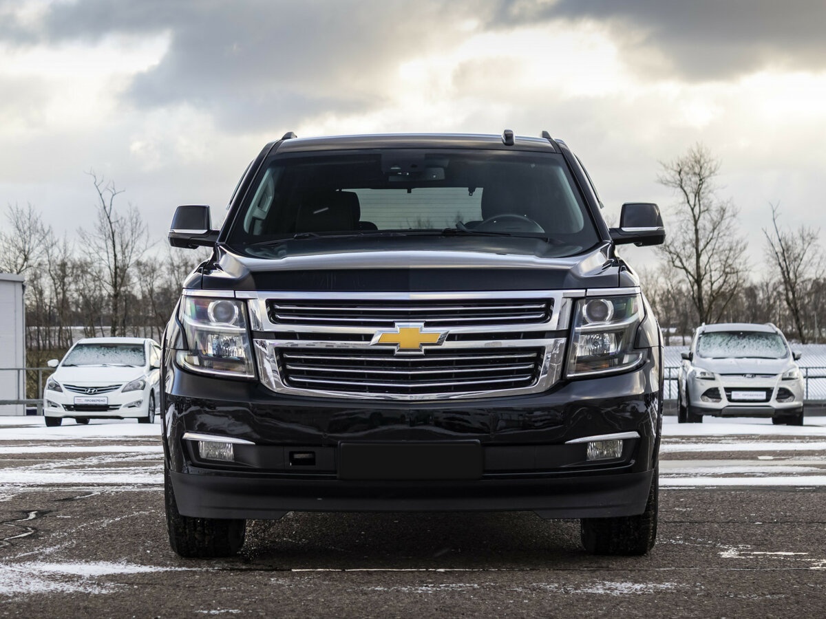 Chevrolet Tahoe с пробегом — 2016 год. Фото: #1