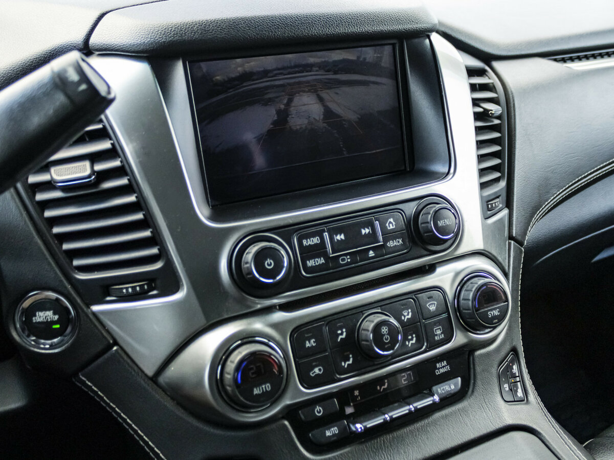 Chevrolet Tahoe с пробегом — 2016 год. Фото: #17