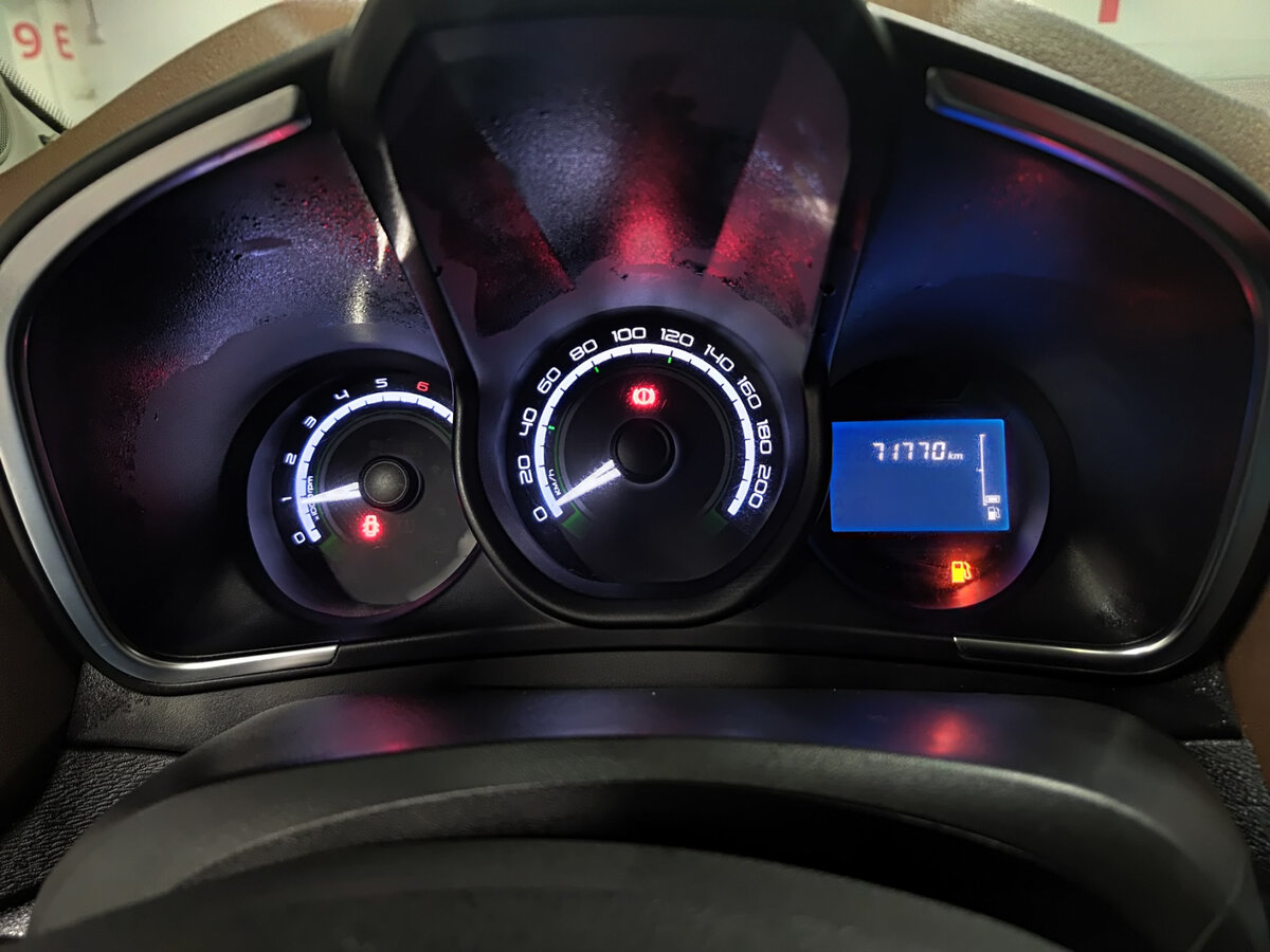 Lada (ВАЗ) XRAY с пробегом — 2018 год. Фото: #12