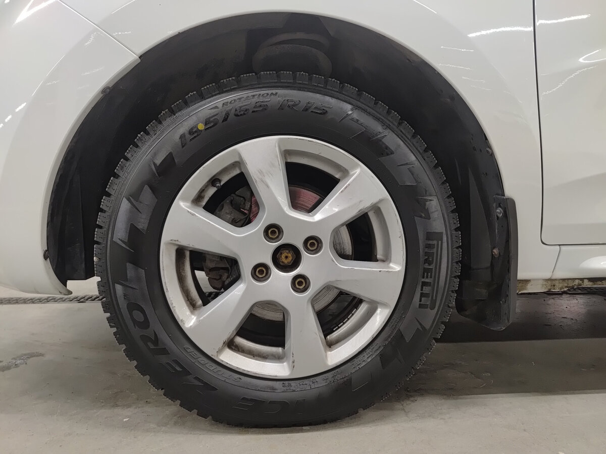 Lada (ВАЗ) XRAY с пробегом — 2019 год. Фото: #17