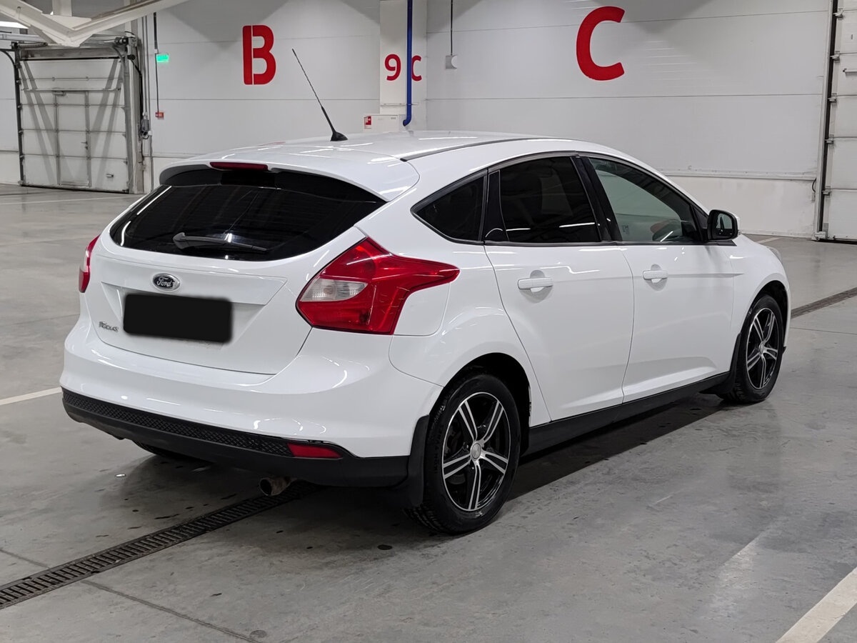 Ford Focus с пробегом — 2011 год. Фото: #4