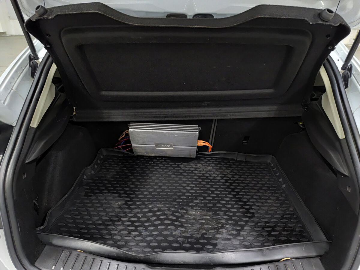 Ford Focus с пробегом — 2011 год. Фото: #9