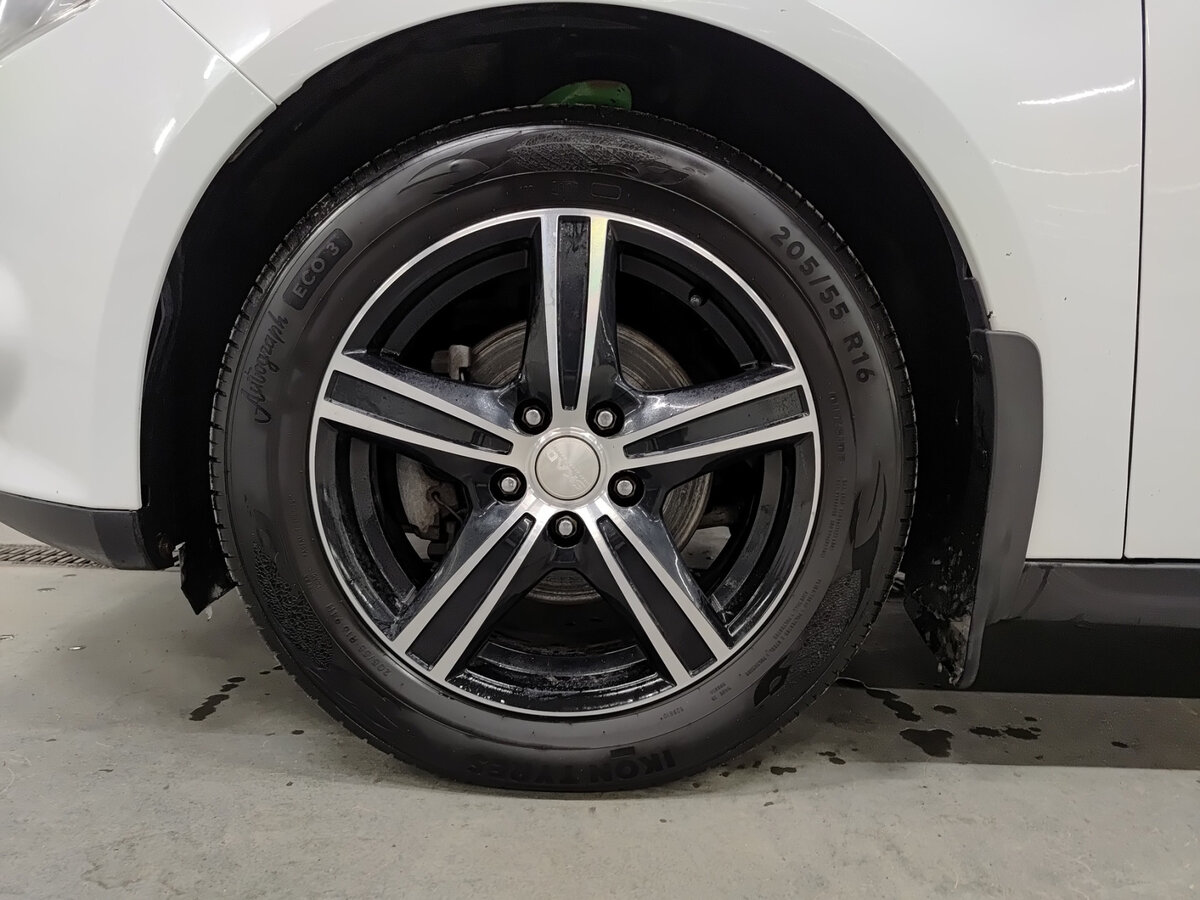 Ford Focus с пробегом — 2011 год. Фото: #17